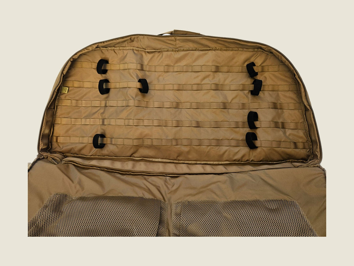 C1 Compound Bow Case, interior panel with bow retention straps